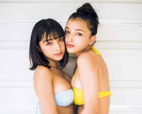 「TikTok」で話題のエリカマリナ姉妹、ビキニでたわわ美乳魅せ