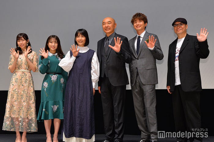 運上弘菜、矢吹奈子、富田靖子、高橋克実、白洲迅、森岡利行監督 (C)モデルプレス