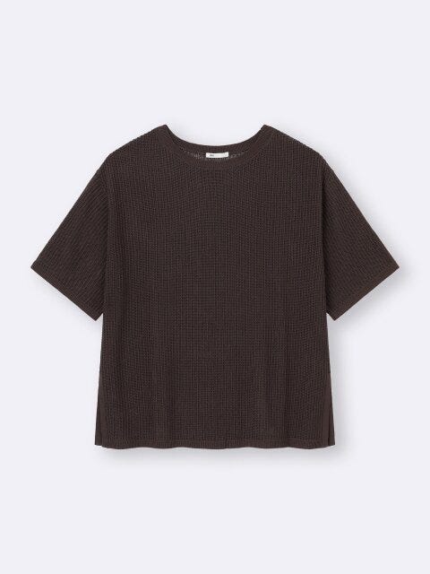 GUのメッシュニットオーバーサイズプルオーバー