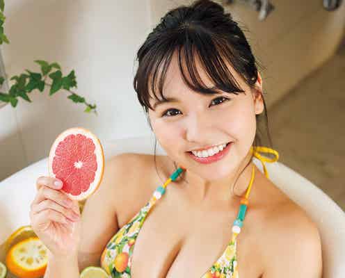 NMB48本郷柚巴、ジューシーなビキニ姿披露