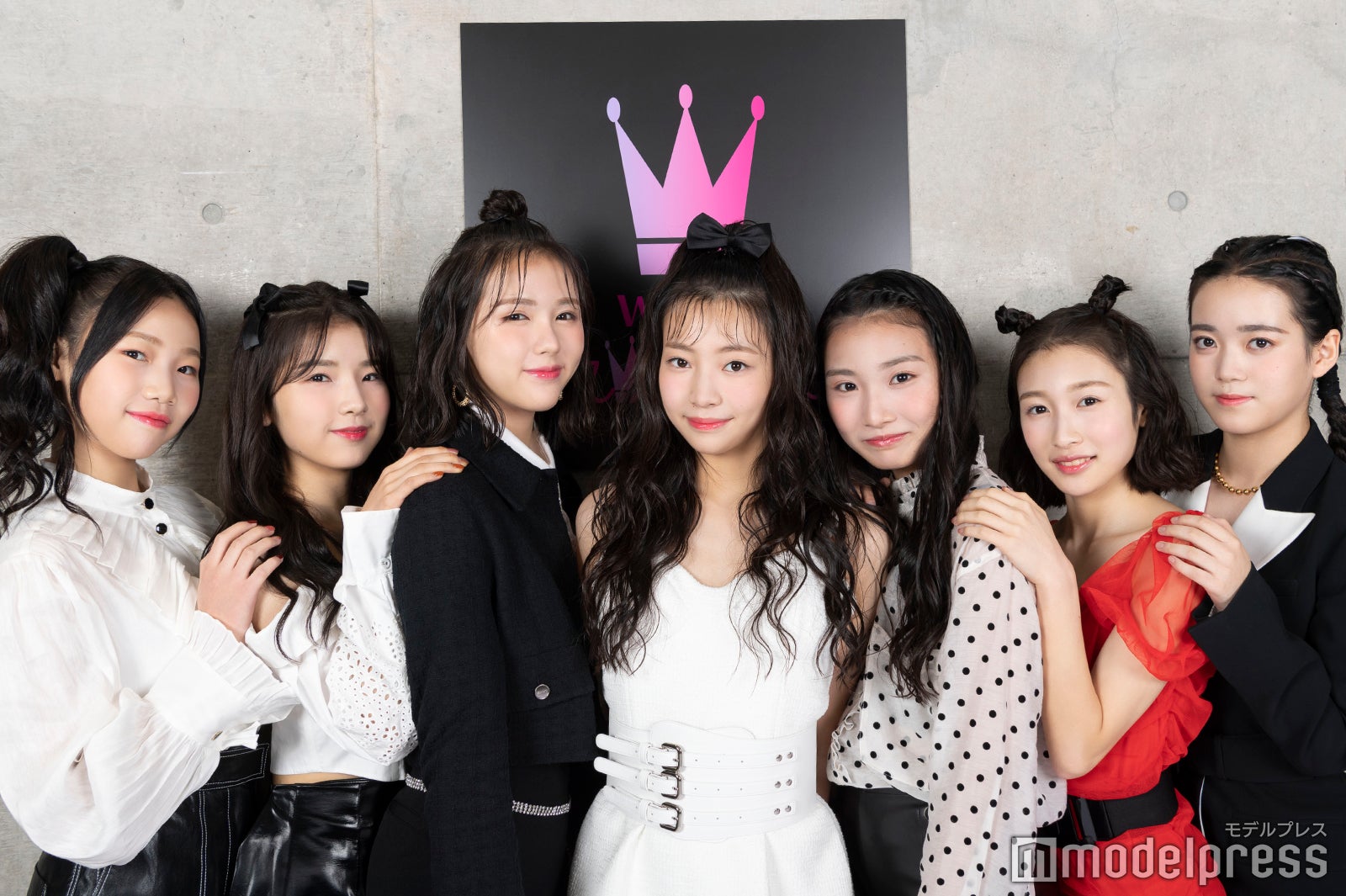 （第7話後）PRINCESS組／（左から）HONOKA、NIJIKA、YUMEKO、NANA、RIN、RINKO、COCO（C）モデルプレス