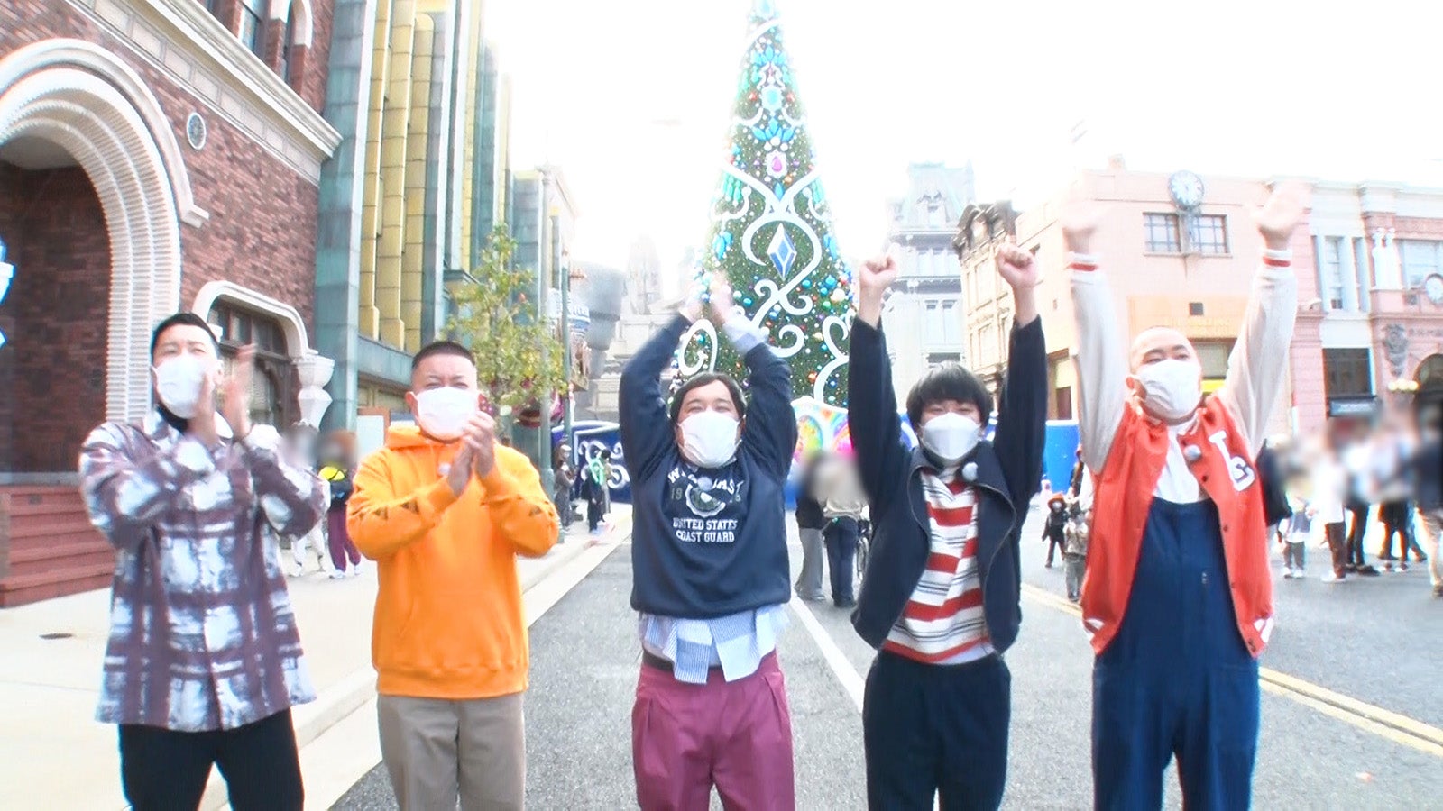 （左から）長田庄平、松尾駿、せいや、秋山寛貴、岡部大 （C）フジテレビ