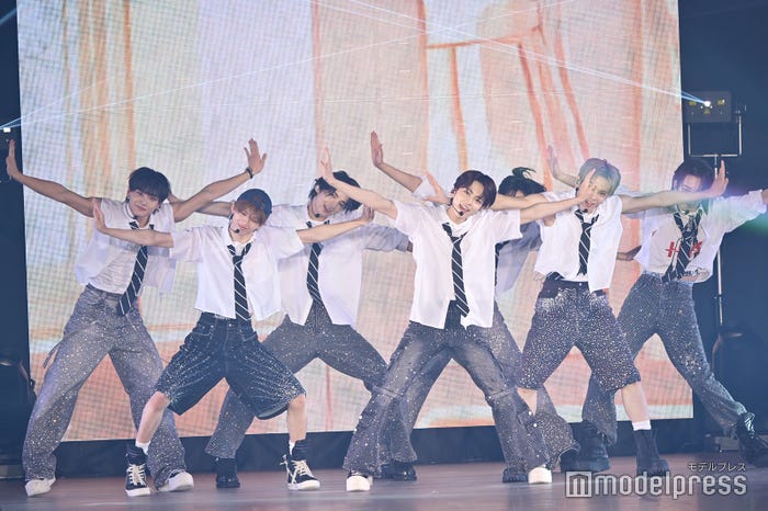 aoen(C)モデルプレス