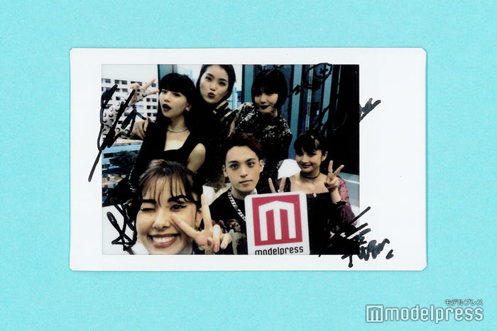 FAKY&Novel Core、サイン入りチェキプレゼント (C)モデルプレス