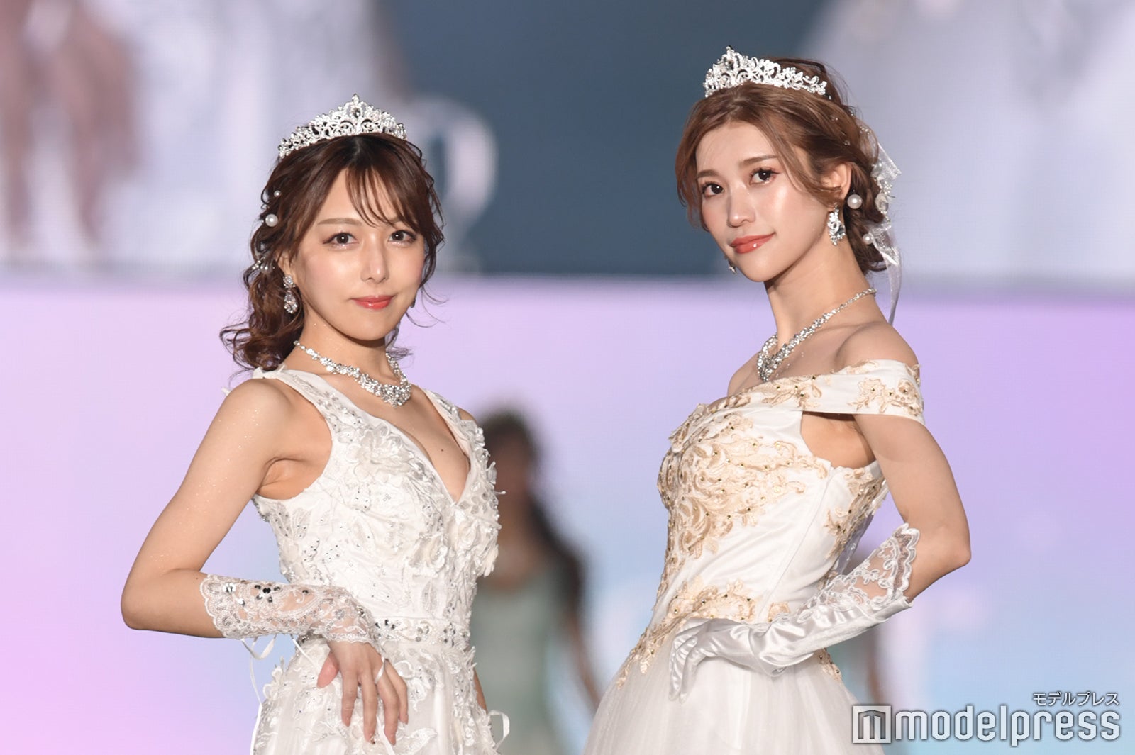 （C）モデルプレス