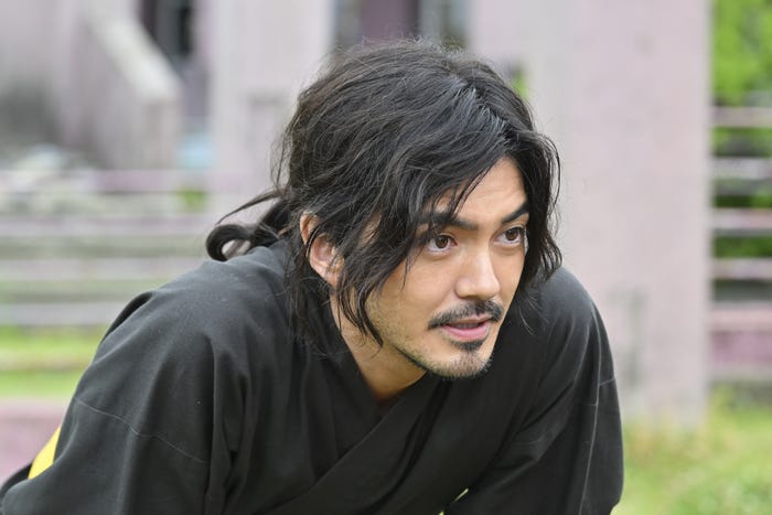 林遣都(C)TBS