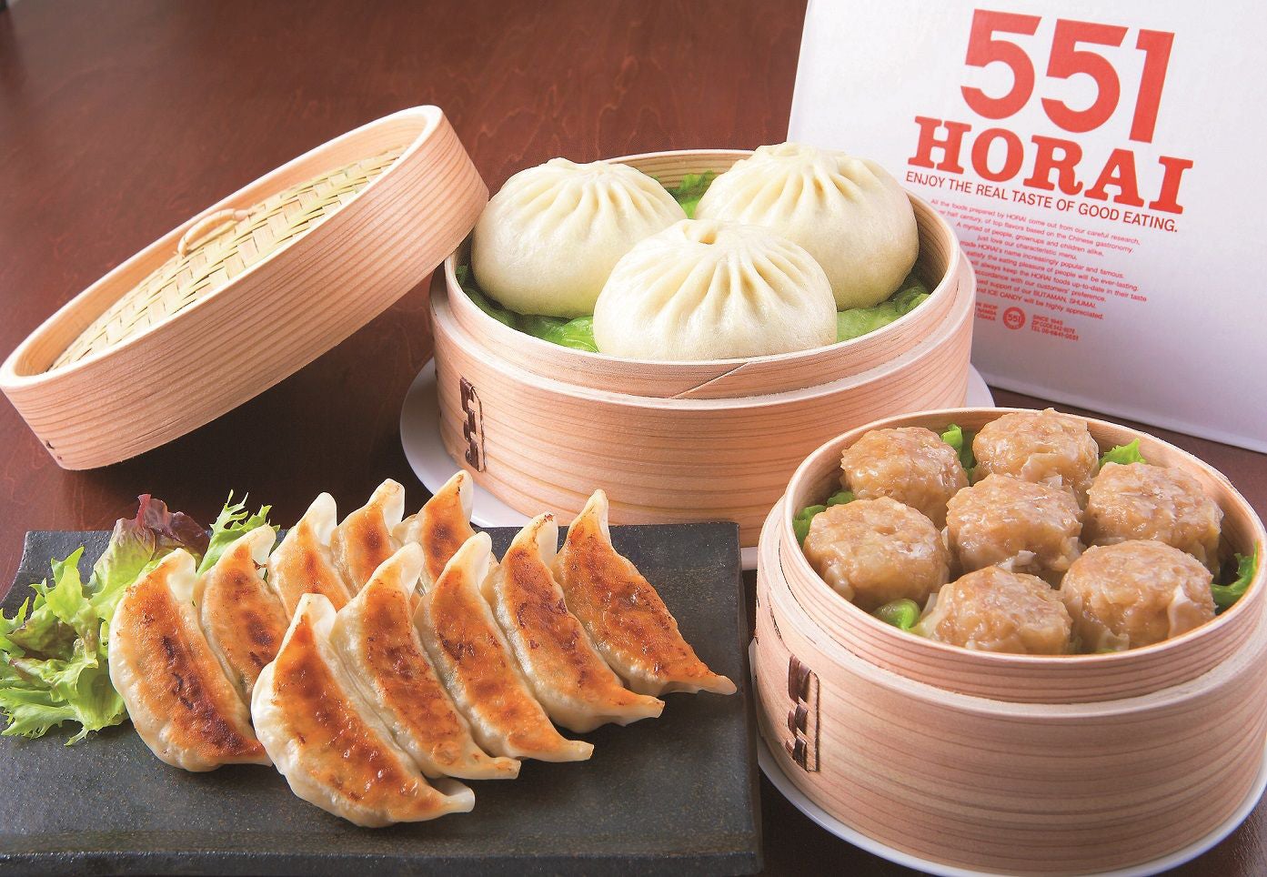 おすすめＢセット2,120円/豚まん6個・焼売10個・焼餃子15個／画像提供：小田急百貨店