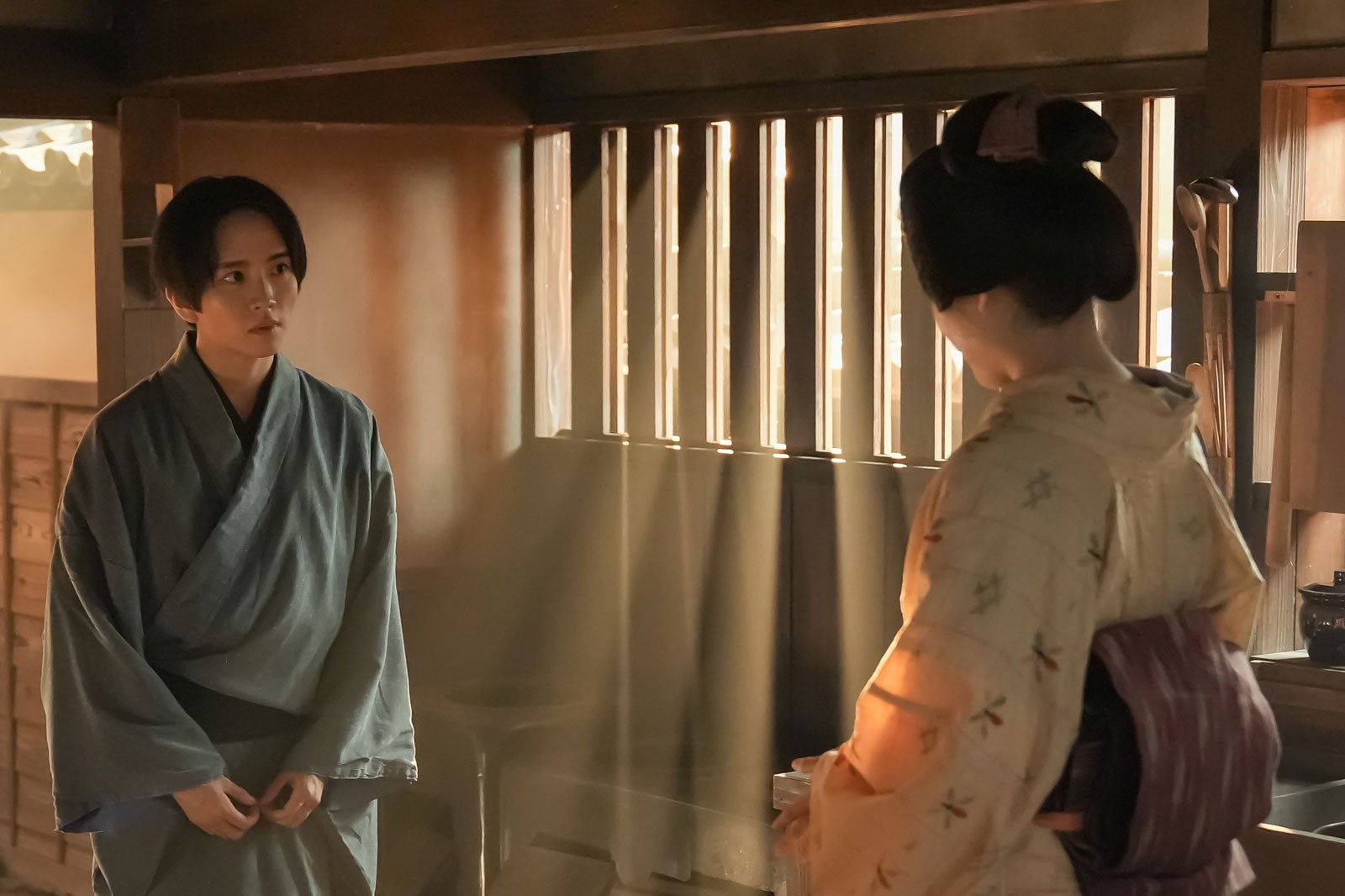 板垣李光人、高石あかり「ばけばけ」より（C）NHK