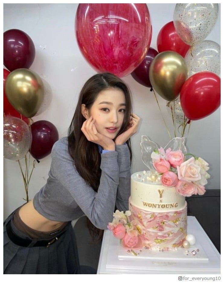 IVEチャン・ウォニョン、美腹筋に反響「美しすぎる」「見惚れた」