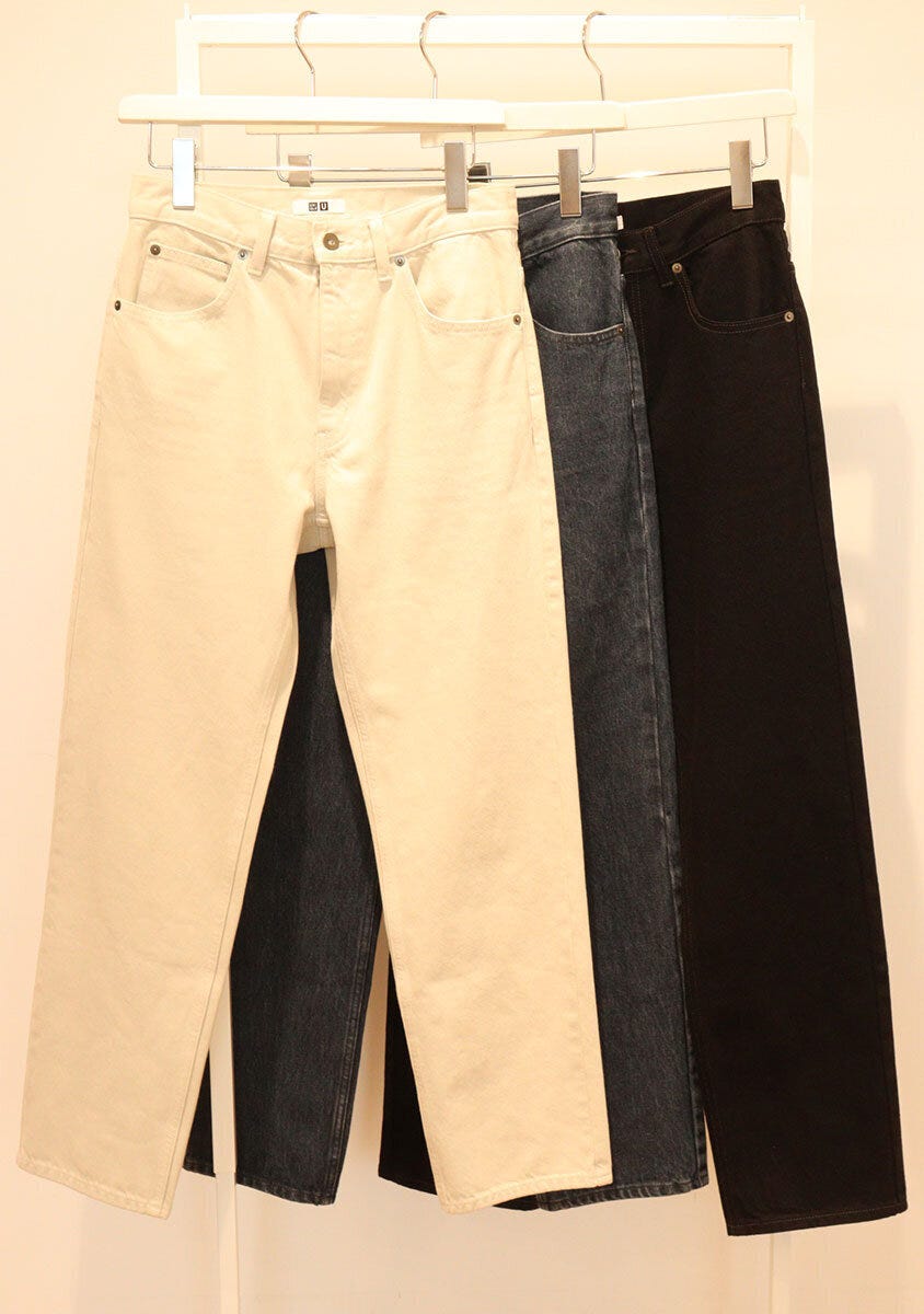 ユニクロ　新作　パンツ　レギュラージーンズ