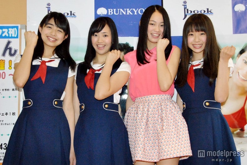 左から：泉川実穂、末永真唯、吉本実憂、籠谷さくら