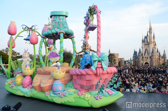 「ヒッピティ・ホッピティ・スプリングタイム」(C)モデルプレス