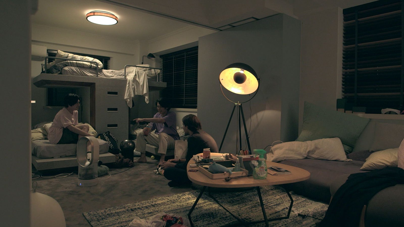 流佳、翔平、ジュゼッペ「TERRACE HOUSE TOKYO 2019-2020」15th WEEK（C）フジテレビ／イースト・エンタテインメント