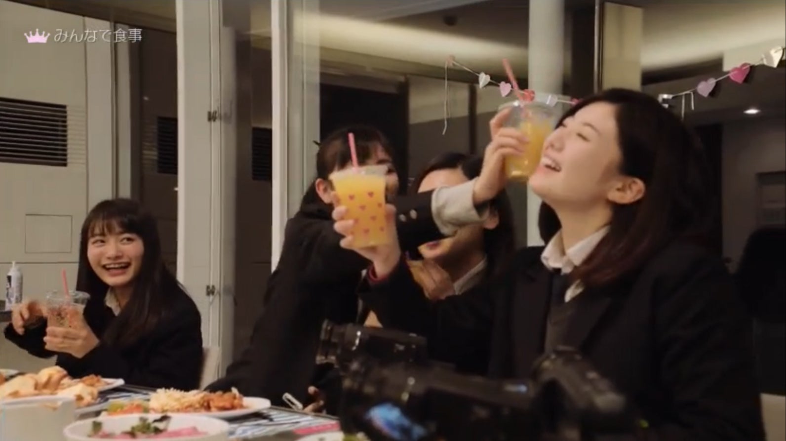 「女子高生ミスコンFINALIST～ハレトキドキＪＫ～」より（提供画像）