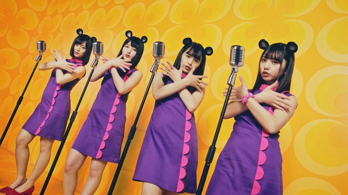 (左から)山下美月、久保史緒里、大園桃子、与田祐希