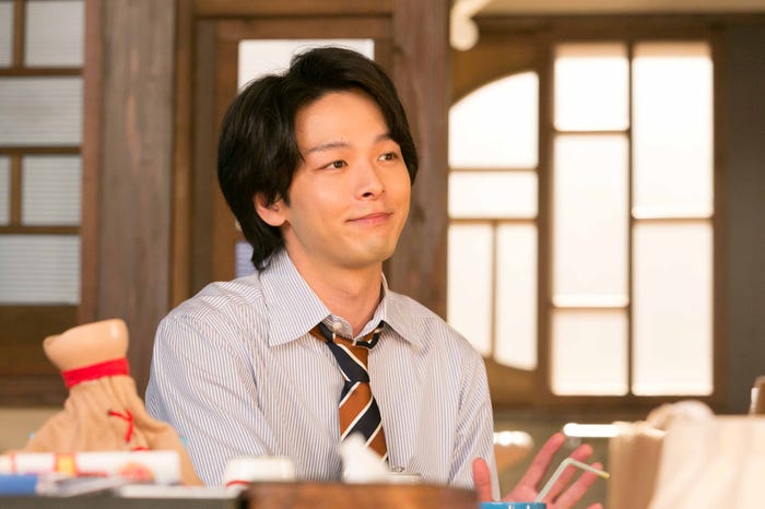 中村倫也(C)NHK