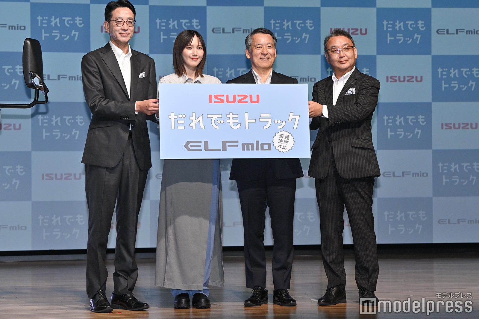 上田謙氏、本田翼、南真介氏、斉藤博氏（C）モデルプレス