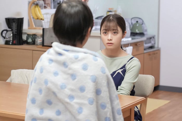 宮崎莉里沙、橋本環奈「おむすび」第108話(C)NHK