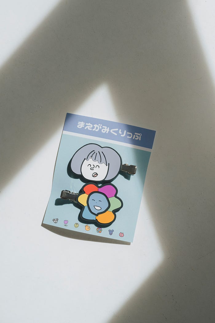 なえなのオフィシャルグッズ「実用性ばっちし!前髪クリップ!」(提供写真)
