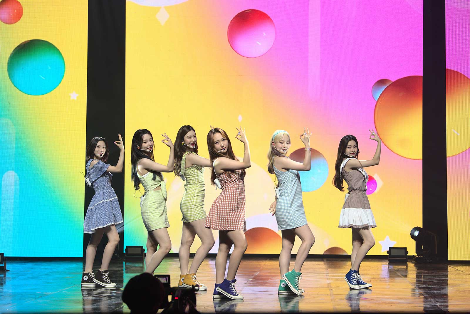 Rocket Punch （C）2021 Woollim Entertainment Co.,Ltd. / YOSHIMOTO KOGYO CO.,LTD.