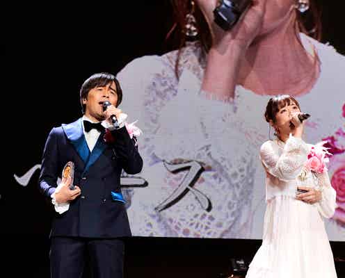 バカリズム×大原櫻子のユニット“大原バカリ子”、1万4000人を前に大マジで新曲「多目的スペースのバラード」初披露