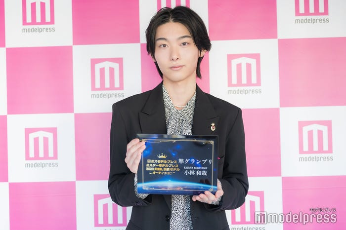 「ミスターモデルプレス 2023 FINAL 読者モデルオーディション」準グランプリ・小林和哉さん(C)モデルプレス
