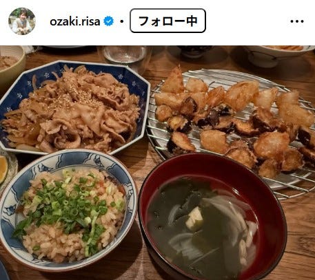 尾崎里紗アナウンサーInstagramより