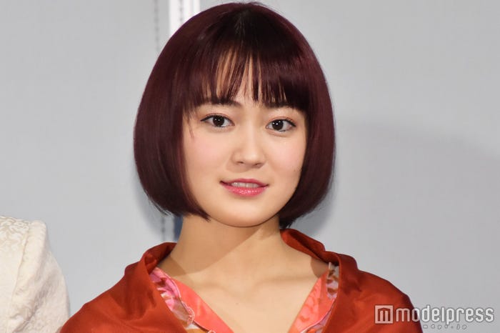 吉本実憂 (C)モデルプレス