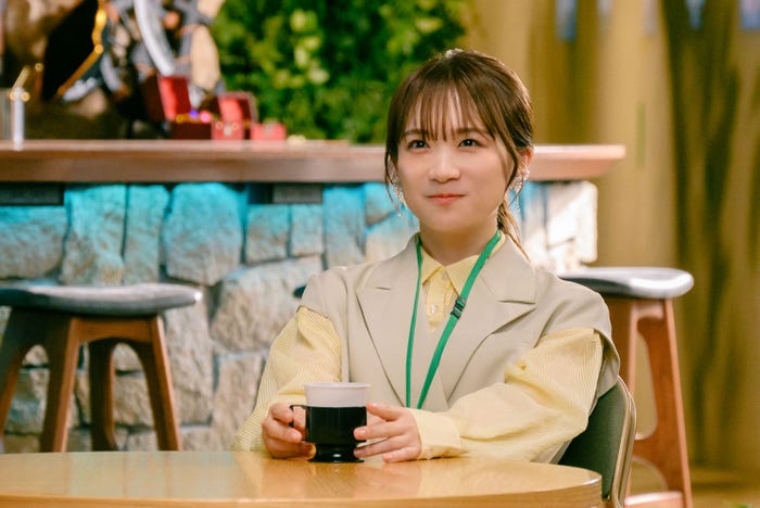 秋元真夏(C)ABCテレビ・ストームレーベルズ