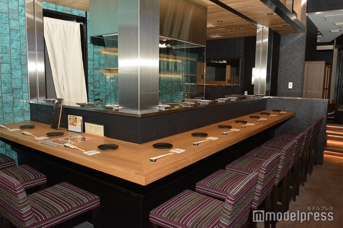 串亭 （C）モデルプレス