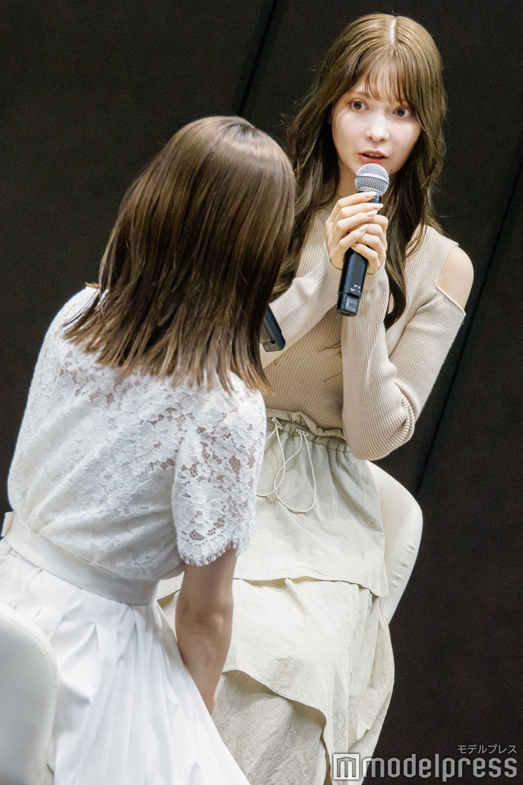 樋口日奈、八木アリサ（C）モデルプレス