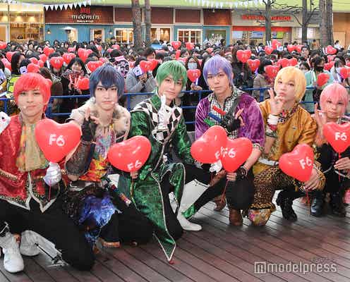 舞台おそ松さん「F6」バレンタインライブにファン興奮 “理想のチョコの渡され方”をメンバー同士で実践