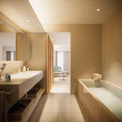 プレミアダブルベッドルーム〈檜風呂付〉/画像提供:アゴーラ・ホスピタリティーズ