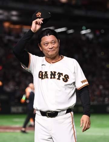 巨人 橋上監督代行 チーム結束力に手応え「目の前の目標がはっきり見えてるんで。そこは大きなモチベーション」DeNAに3連敗後の3連勝で暫定首位