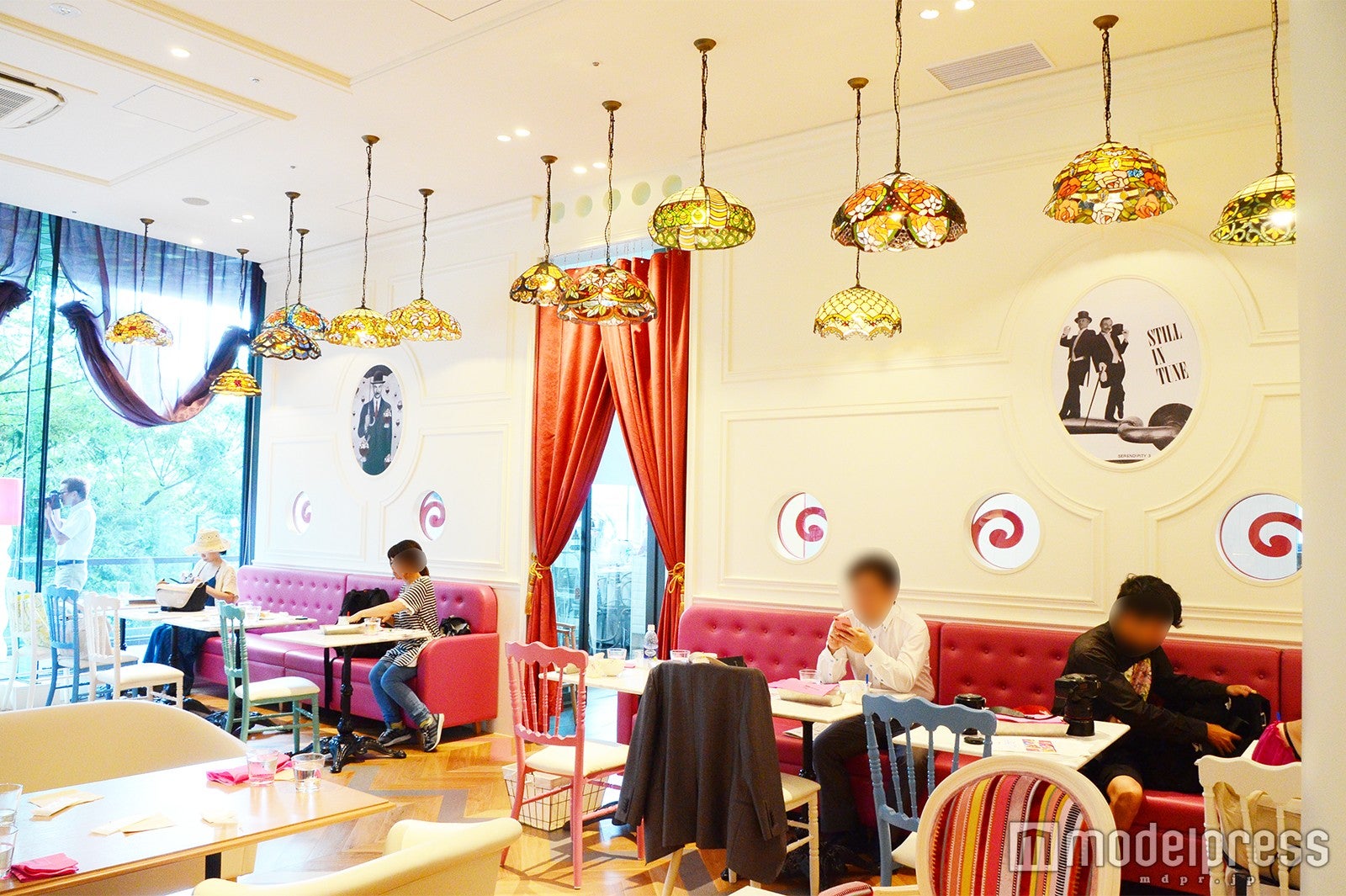 セレンディピティスリー（C）モデルプレス