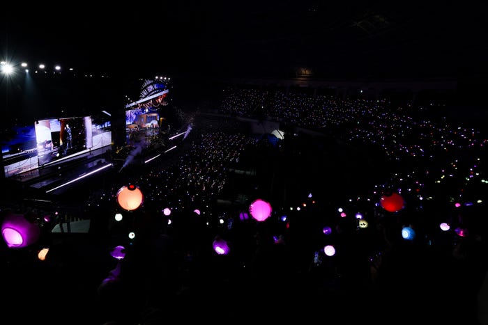 JIN「JIN ’Happy’ Special Stage」より(P)&(C)BIGHIT MUSIC