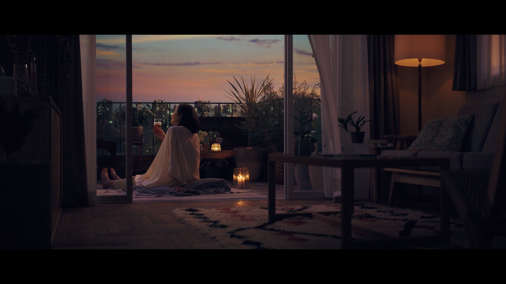 新垣結衣出演新CMより（提供写真）