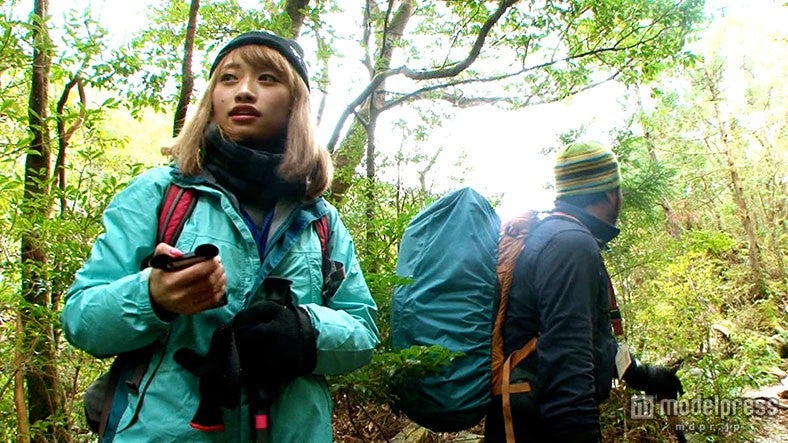 縄文杉を目指す（画像提供：テレビ東京）