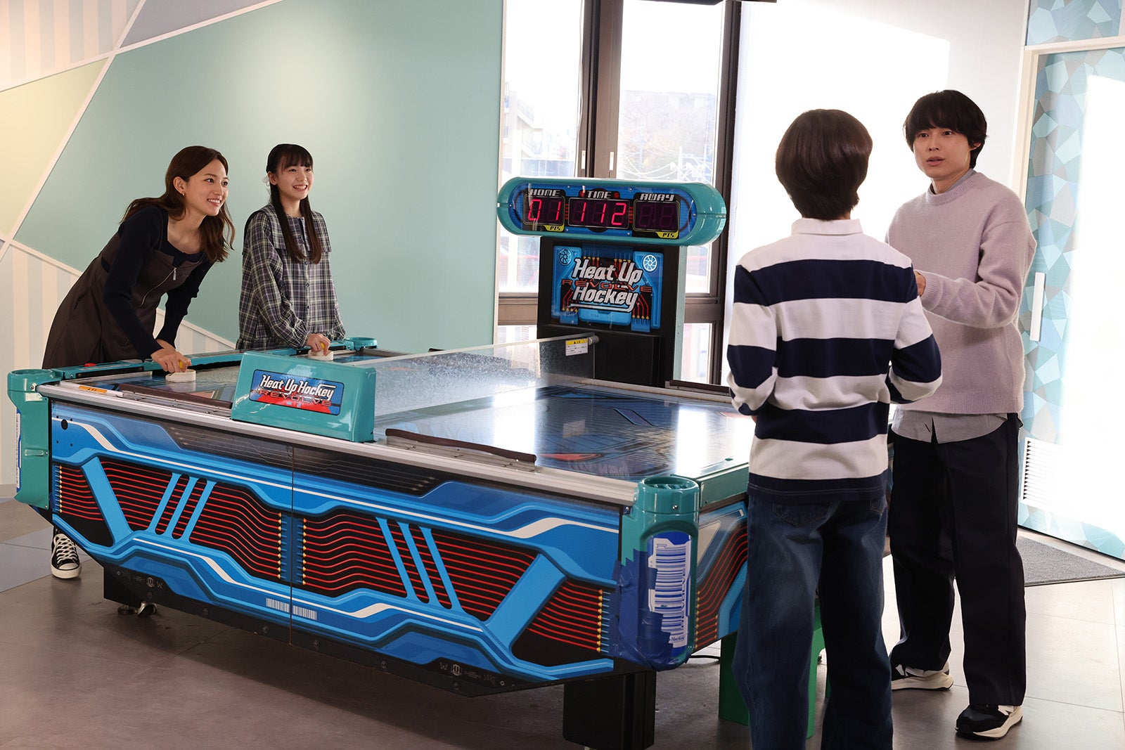 川口春奈、松村北斗ら「アンサンブル」第3話（C）日本テレビ