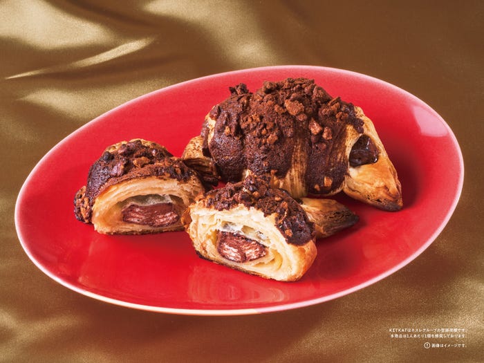 プレミアムチョコクロ Made with KITKAT(R)(提供写真)