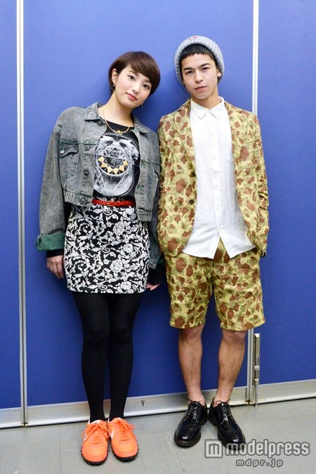 菅谷哲也(右)、小貫智恵(左)