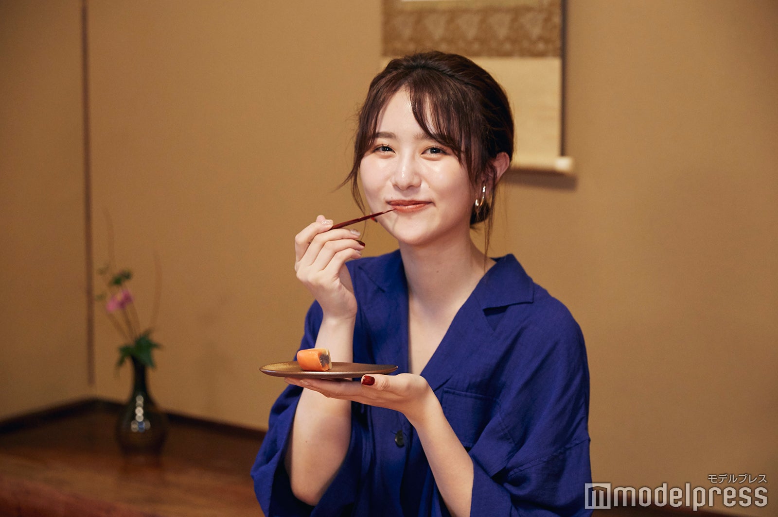 お茶菓子も美味しくて、ホッと一息。 （C）モデルプレス