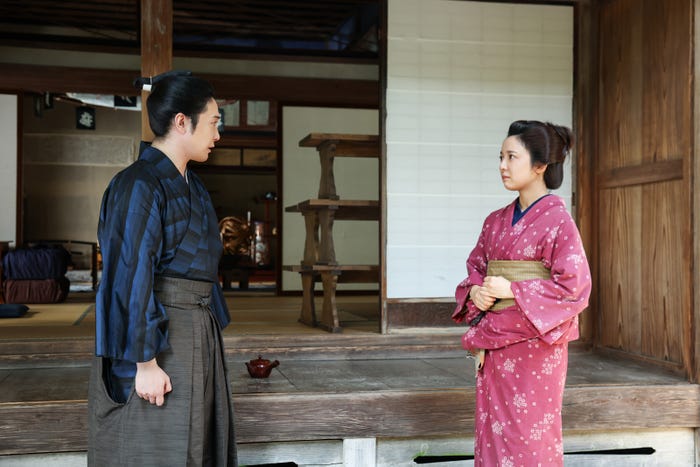大森元貴、上白石萌音「いろはの恋は時代をかける」第3話(C)TBSスパークル/TBS