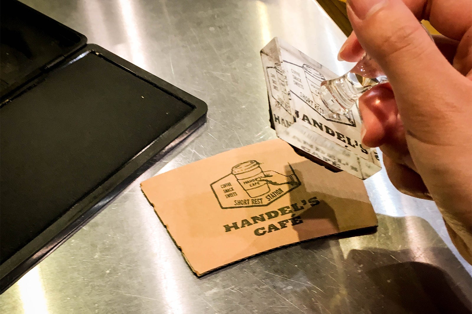 オリジナルのカップスリーブ／画像提供：フレックス