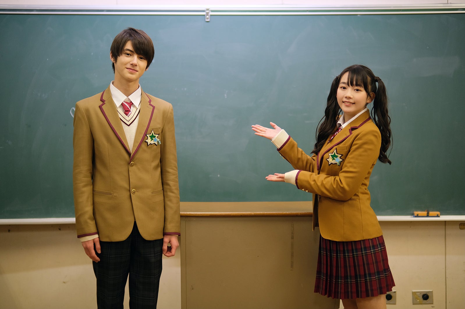 翔、米倉れいあ（C）日本テレビ