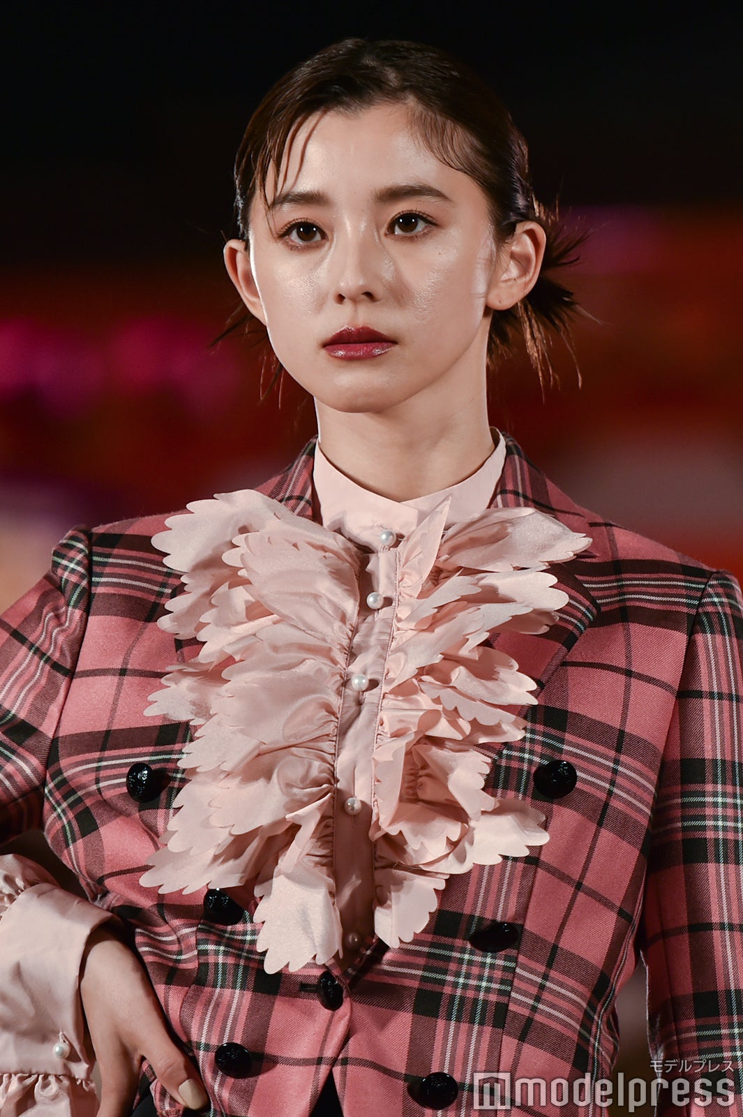 朝比奈彩（C）モデルプレス