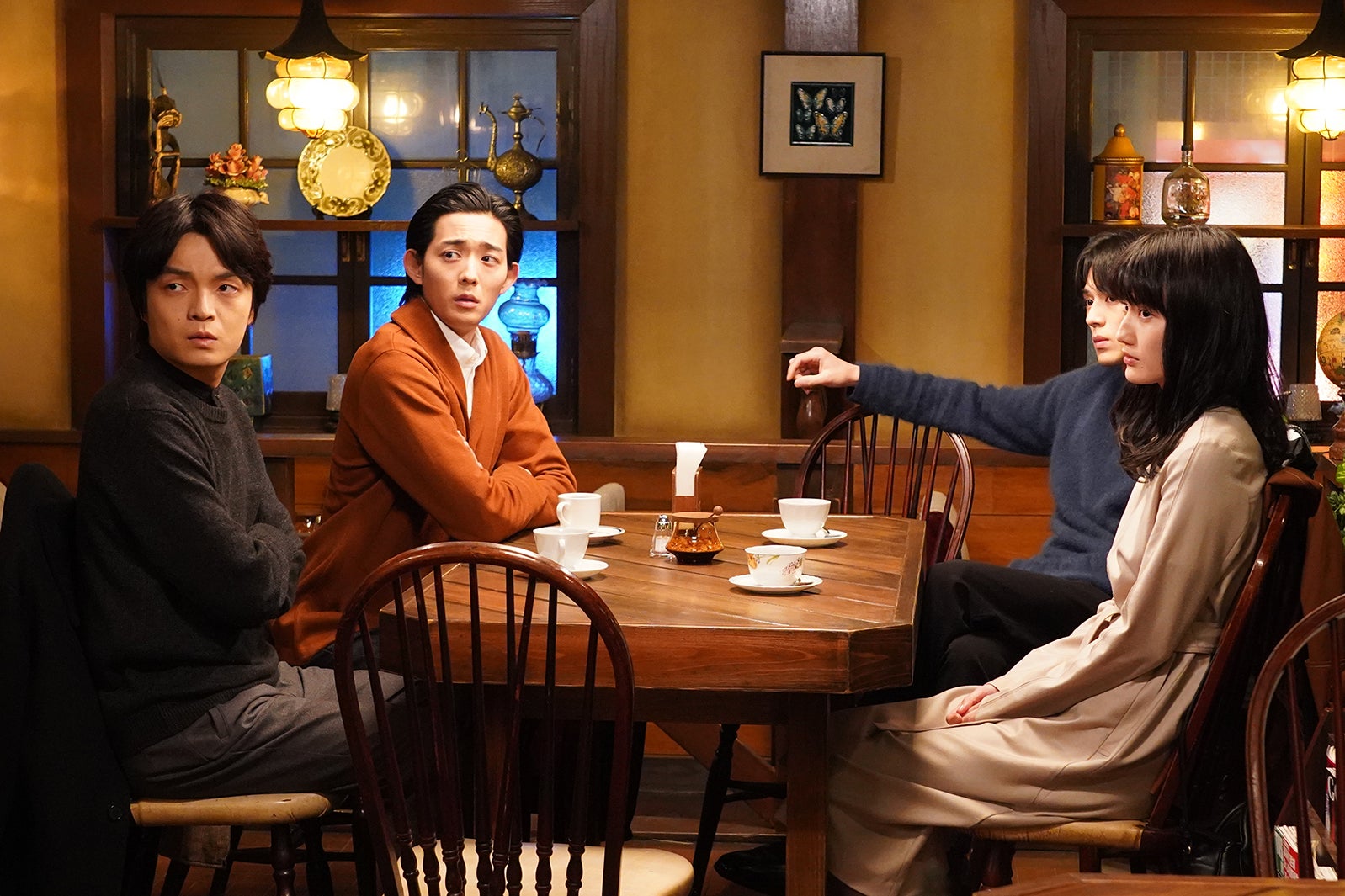 （左から）岡山天音、竜星涼、新田真剣佑、橋本愛（C）日本テレビ