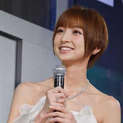 AKB48篠田麻里子