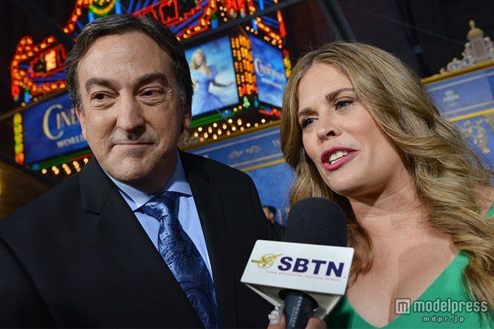 (左より)ピーター・デル・ヴェッチョ氏、ジェニファー・リー氏