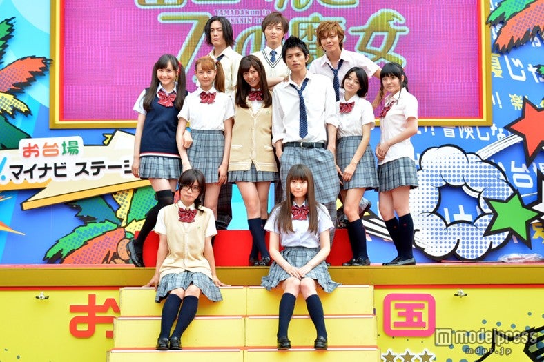 （上段左より）間宮祥太朗、徳山秀典、井出卓也（中段左より）松井愛莉、トリンドル玲奈、西内まりや、山本裕典、小林涼子、小島藤子（下段左より）美山加恋、大野いと
